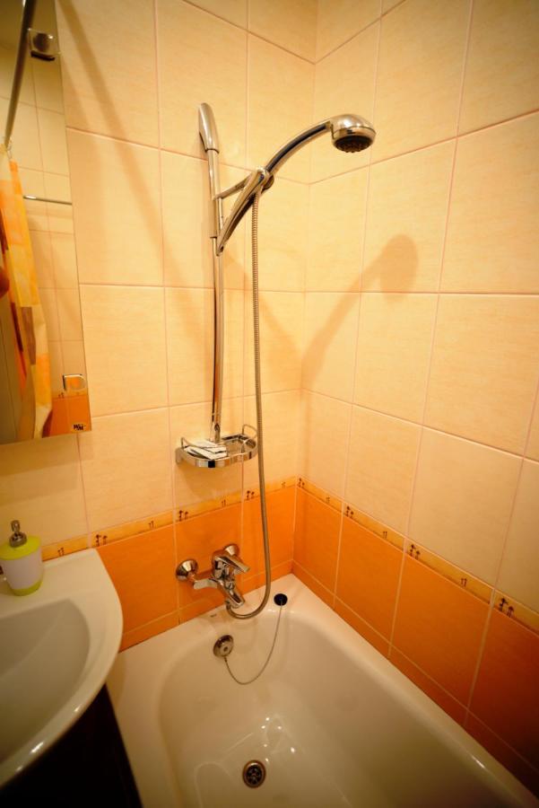 Kyiv High Standard Apartment エクステリア 写真